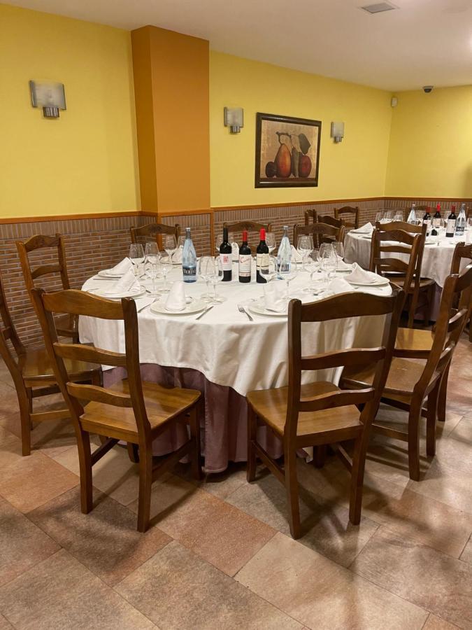 Hotel El Rincon De Tono à Pomar  Extérieur photo