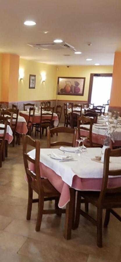 Hotel El Rincon De Tono à Pomar  Extérieur photo